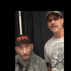 Meet your Posher, Phillip